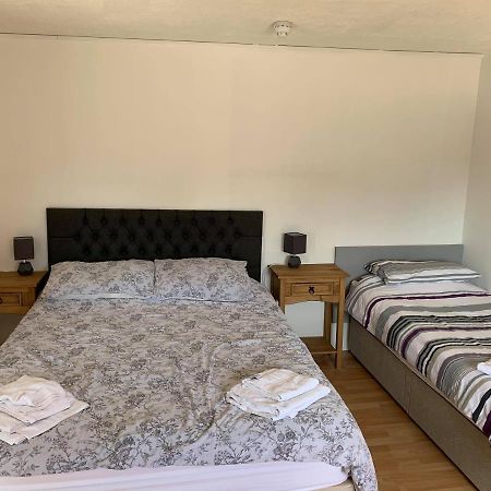 The Carisbrooke Hotell Forres Exteriör bild