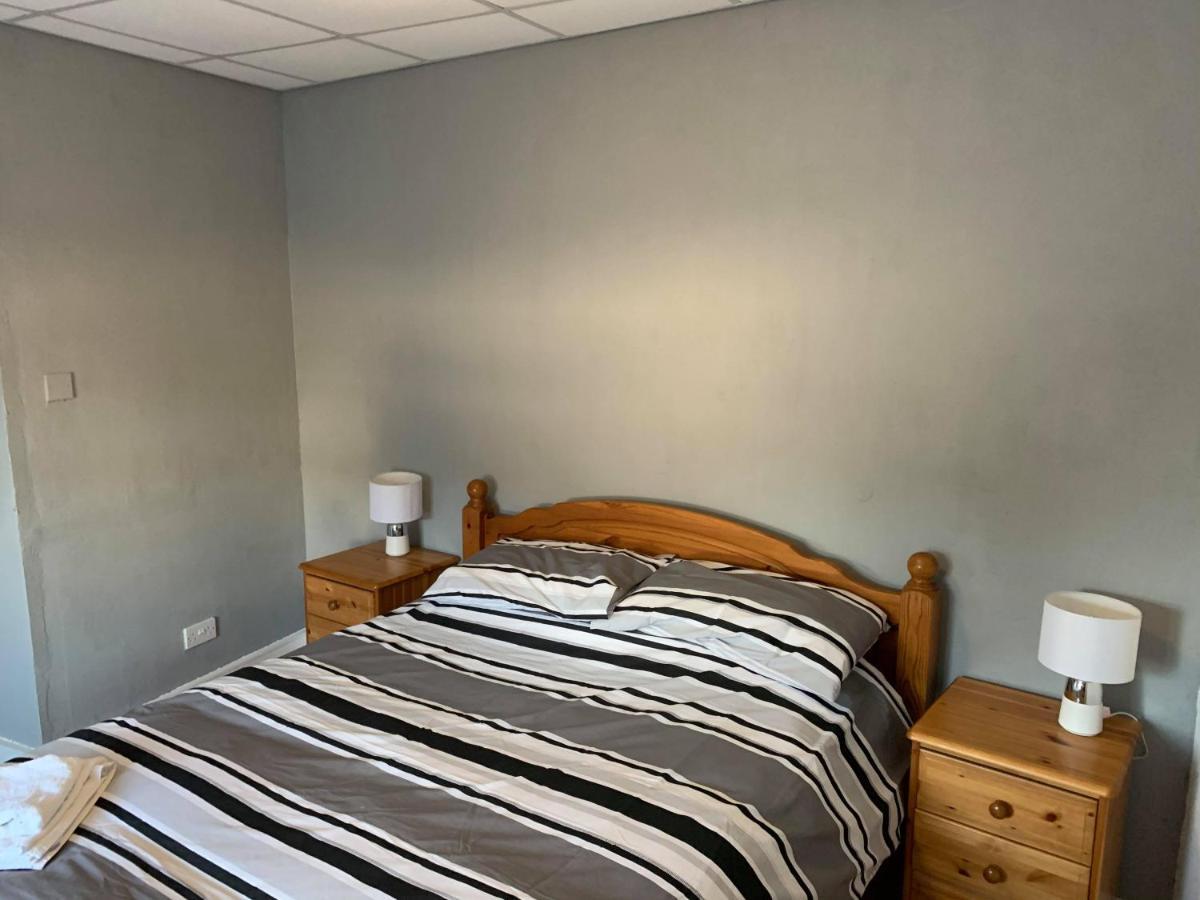 The Carisbrooke Hotell Forres Exteriör bild